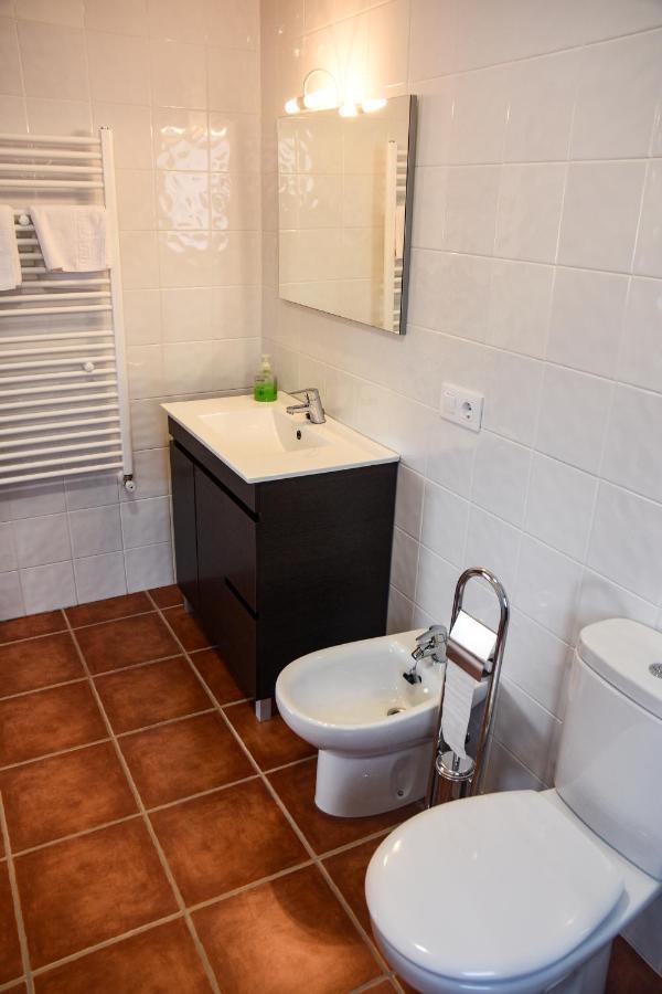 Suites Trastamara Монтьель Экстерьер фото
